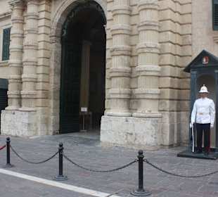 Eingang zum Großmeisterpalast