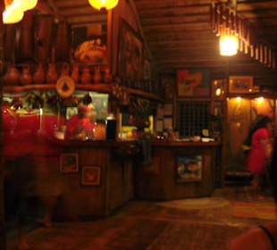 Hier wird hinter der Theke frisch gekocht