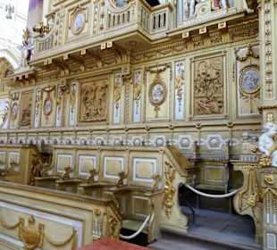 Im Langschiff der Abteikirche Kloster Ebrach