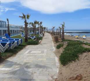 Spaziergang vom Anissa Beach Richtung Analipsi