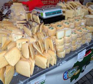 Rundgang über den Bonner Wochenmarkt Rathausplatz