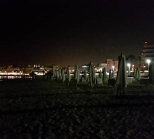 Strand am späten Abend