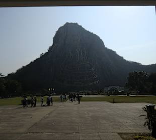 Von der Straße kommend