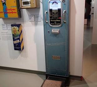 Münz-Personenwaage mit Ausdruck des Gewichtes