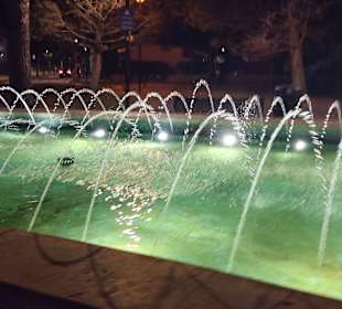 Bei der Therme das Wasserspiel