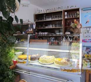 Das reichhaltige Kuchenbuffet