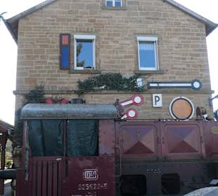 Beim Eisenbahnmuseum (ehemaliger Bahnhof)