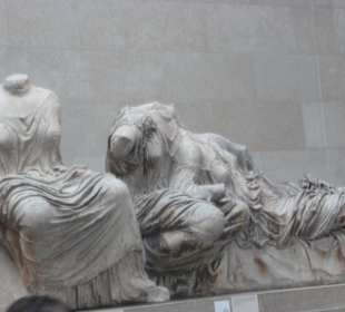 Posągi ze starożytnej Grecji