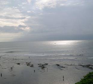 Abends am Uluwatu Beach, Ebbe.