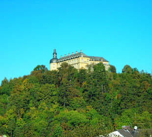 Blick von Bad Wildungen auf das Schloss