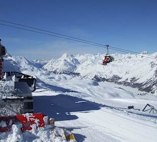 Corvatsch, Blick von Murtel in Richtung Maloja