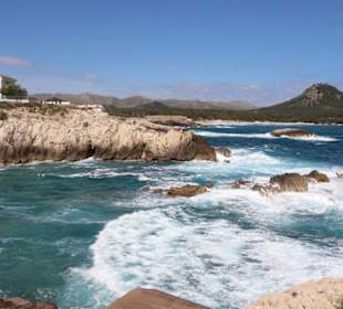 An der Tauchbasis, Uferstraße