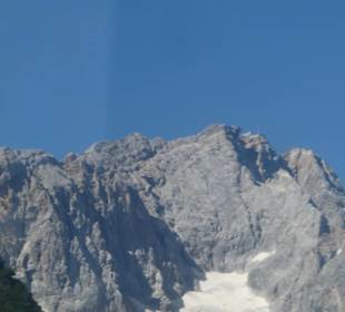 Ausblick bei der Fahrt mit der Alpspitzbahn