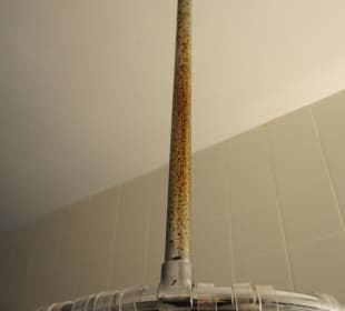Verrostete Duschstange