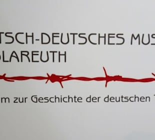 Das Schild des Deutsch-Deutschen Museums