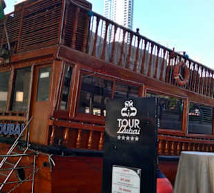 Bootsfahrt auf einer Dhau