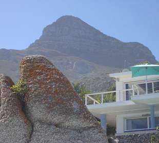 Strandhaus und Lion´s Head