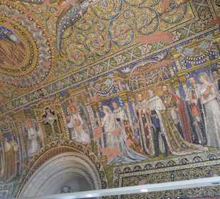 Gedenkhalle der Kaiser-Wilhelm-Gedächtniskirche