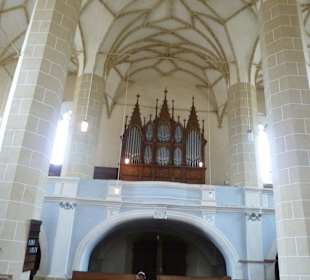 Blick auf die Orgel
