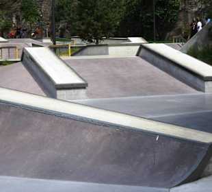 Auf dem Parcours des Skateparks
