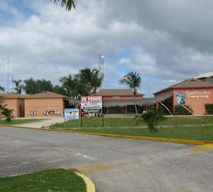 Shops eine halbe Stunde entfernt