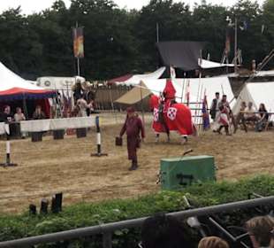 Jahrhundertmarkt und Ritterturney
