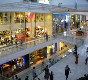 Vista del c.commerciale di Westfield dal Byron