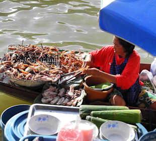 Schwimmende Märkte von Amphawa