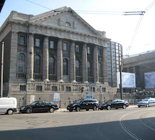 Pergamon-Museum - linker Teil