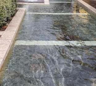 Wasserspiele und Marmor