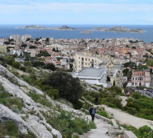 Treppe zur Notre Dame de la Garde