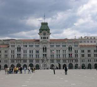  Piazza Unita d´Italia Rathaus 