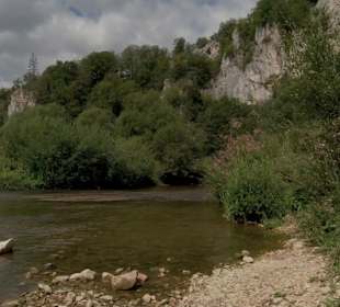 Wander- und Radweg Donau