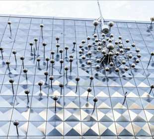 Skulptur "Licht und Bewegung"