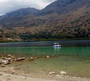 Der Kournas-See (griechisch λίμνη κουρνά)