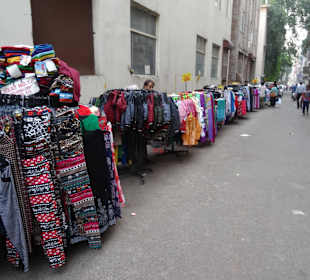 Auf dem Markt unterwegs