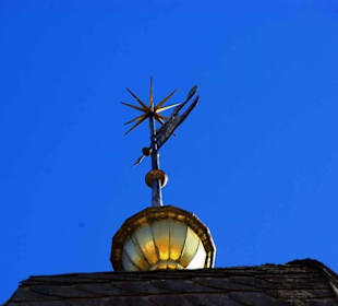 Spitze Verwaltungsturm