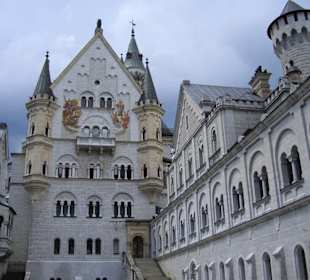 Zamek Neuschwanstein w Bawarii