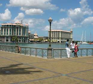 Blick auf das Caudan Waterfront Shopping Center