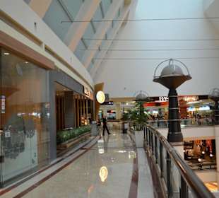 Shopping Center Suria KLCC