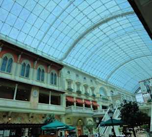 Mercato Mall
