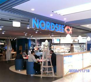 Mit Blick auf die Flieger