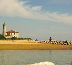 Richtung Leuchtturm Lagune Hunde erlaubt