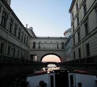 Die Seufzerbrücke? Nein, St. Petersburg