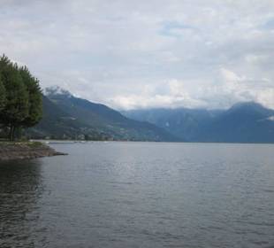 An der Seepromenade Dongo