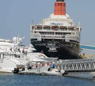 Queen Elizabeth Dubai