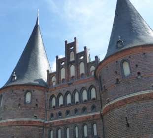 Weithin bekannt – das Holstentor von Lübeck