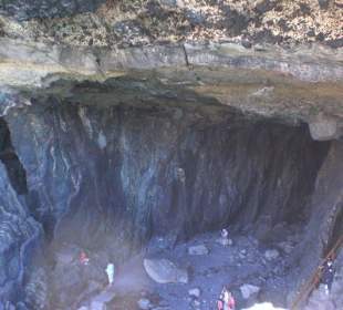 Höhle im Vergleich zum Mensch