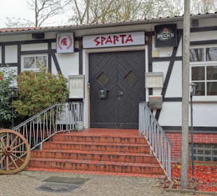 Eingang zum Restaurant Sparta