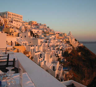 Fira bei Sonnenuntergang